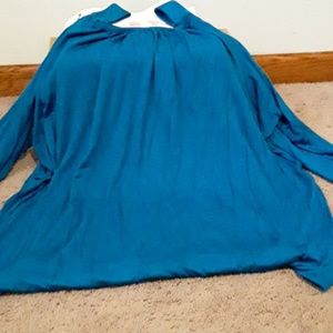 Women's 2x long sleeve open shoulder dress shirt